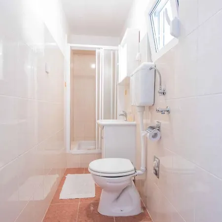 Apartment In 5462 Crikvenica