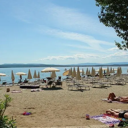 In 5462 Apartment Crikvenica